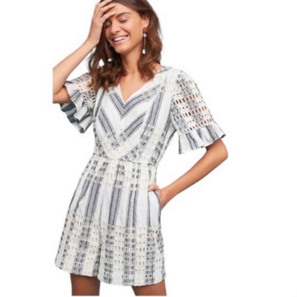 ANTHRO Ett:Waa Striped Eyelet Romper Pockets Coastal Neutral Beachy Size 2